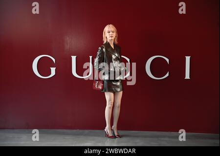 Mailand, Italien. Januar 2024. Mailand, Herrenmode, Herbst Winter 2024-2025. Gucci Ankunft im Bild: IU Credit: Independent Photo Agency/Alamy Live News Stockfoto