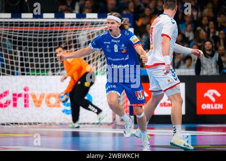 München, Deutschland. Januar 2024. Handball: Europameisterschaft, Island - Serbien, Vorrunde, Gruppe C, Spieltag 1. Islands Bjarki Mar Elisson jubelt während des Spiels. Quelle: Marco Wolf/dpa/Alamy Live News Stockfoto