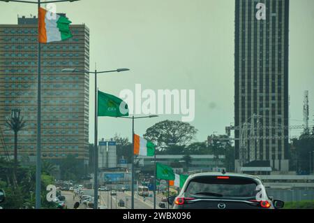 ABIDJAN, COTE D'IVORE - 12. JANUAR; Straßen während des TotalEnergies Caf Africa Cup of Nations (Afcon 2023) in Abidjan am 12. Januar 2024 in Abidjan, Stockfoto