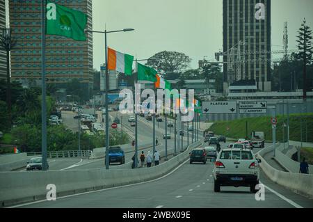 ABIDJAN, COTE D'IVORE - 12. JANUAR; Straßen während des TotalEnergies Caf Africa Cup of Nations (Afcon 2023) in Abidjan am 12. Januar 2024 in Abidjan, Stockfoto