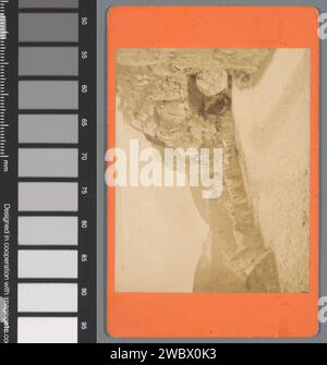 Bergweg über die Schlucht bei Chalet Hartmann, Anonym, Adolphe Braun & Cie., 1881 - 1900 Foto. Visitenkarte VOSEs Verlag: Dornach Karton. Papieralbumen drucken Felsformationen Vogesen. Col de la Schlucht Stockfoto