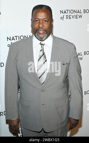 New York, USA. Januar 2024. Wendell Pierce nimmt an der National Board of Review Gala 2024 in der Cipriani 42nd Street am 11. Januar 2024 in New York Teil. Foto: Jeremy Smith/imageSPACE/SIPA USA Credit: SIPA USA/Alamy Live News Stockfoto