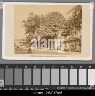 September - heures Walk, Spa, anonym, 1855 - 1885 Foto. Visitenkarte Spa Papier. Allee, Boulevard, Promenade, Esplanade Spa aus Karton mit Albumendruck Stockfoto