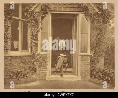 Portret van Charles Leconte de Lisle, anonym, 1877 Foto dieses Foto ist Teil eines Albums. Frankreich Papierautor, Dichter, Autor Frankreich Stockfoto
