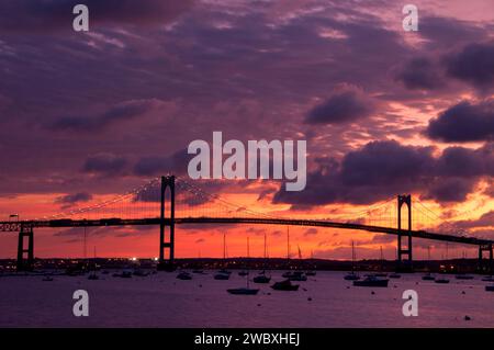 Claiborne Pell (Newport) Bridge Dawn, Jamestown, Rhode Island Stockfoto