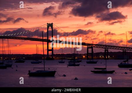 Claiborne Pell (Newport) Bridge Dawn, Jamestown, Rhode Island Stockfoto