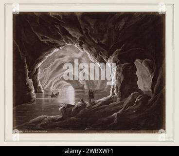 Fotoproduktion (vermutlich) einer Zeichnung der blauen Höhle auf Capri, Anonym, ca. 1860 - ca. 1890 Fotografie Teil von Reisalbum mit Fotos von Sehenswürdigkeiten in Italien und auf der französischen Rivièra (Teil II). Capri, Insel des Papiers. Fotomaterial Albumendruckhöhle, Grotte Capri, Insel Stockfoto