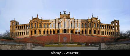 Panorama, Panoramablick auf das Maximilianeum, Bayerns Landtag, München Deutschland Stockfoto