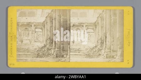 Inneres der Ruinen des Palais des Tuileries in Paris, Anonym, in oder nach 1871 Stereogramm Paris Pappe. Fotografische Unterstützung Albumendruck Ruine eines Gebäudes  Architektur. palast Tuileriep-Palpal Stockfoto