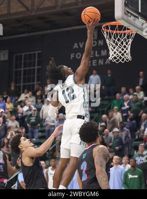 New Orleans, USA. Januar 2024. Kolby King (12) der Tulane Green Wave Garant schießt am Donnerstag, den 11. Januar 2024, während eines Basketballspiels der American Athletic Conference in der Fogleman Arena in New Orleans, Louisiana. (Foto: Peter G. Forest/SIPA USA) Credit: SIPA USA/Alamy Live News Stockfoto