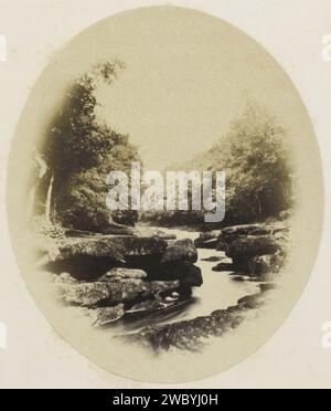View of the Wharfe at the Strid in Yorkshire, William Russell Sedgfield, um 1857 - in oder vor 1862 Fotografie Papier Albumendruck River Wharfe Stockfoto