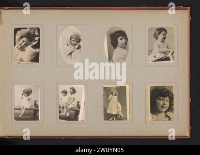 Kinderporträts, Anonym, 1890 - 1900 fotomechanischer Druck acht Kinderporträts, darunter ein Porträt eines Mädchens mit einem Schaf. Diese Seite ist Teil eines Albums. Unterstützung für Fotos. Papier. Karton Gelatine Silberdruck / Kollotypie Kind (zu Hause). Schafe. Weinen, schreien Stockfoto