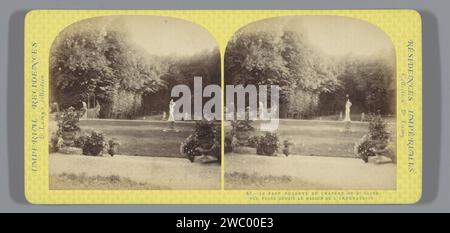 Parc de Saint-Cloud, von der Burg von Saint-Cloud aus gesehen, Ernest Eléonor Pierre Lamy, ca. 1860 - in oder vor 1870 Stereogramm Schloss von Saint-Cloud Karton. Fototräger Albumendruck französischer oder architektonischer Garten; formeller Garten Saint-Cloud Park Stockfoto