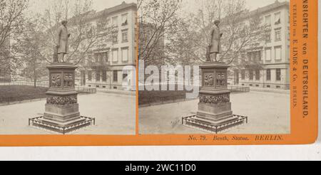 Statue von Christian Peter Wilhelm Beuth am Schinkelplatz, Berlin, Johann Friedrich Stiehm, 1868 - 1870 Stereografie Schinkelplatz Verlag: Berliner Pappe. Papieralbumendruck Schinkelplatz Stockfoto