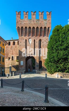 Italien, Lombardei, San Colombano al Lambro, Belgioioso Burg. Stockfoto