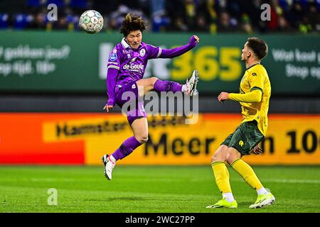 Sittard, Niederlande. Januar 2024. SITTARD, 13-01-2024, Fortuna Sittard Stadium, Dutch Eredivisie, Saison 2023/2024. Fortuna Sittard - Sparta. Sparta-Spieler Shunsuke Mito. Beschreibung: Pro Shots/Alamy Live News Stockfoto