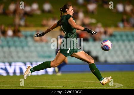 Lilyfield, Australien. Januar 2024. Isobel Nino von Newcastle Jets wird während des Unite Round-Spiels der A-League 2023/24 zwischen Newcastle Jets und Brisbane Roar FC im Leichhardt Oval in Aktion gesehen. Endergebnis: Newcastle Jets 2:1 Brisbane Roar FC. Quelle: SOPA Images Limited/Alamy Live News Stockfoto