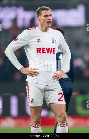 Köln, Deutschland. Januar 2024. Fußball: Bundesliga, 1. FC Köln - 1. FC Heidenheim, Spieltag 17, RheinEnergieStadion. Kölner Steffen Tigges reagiert während des Spiels. Hinweis: Marius Becker/dpa – WICHTIGER HINWEIS: gemäß den Vorschriften der DFL Deutscher Fußball-Liga und des DFB Deutscher Fußball-Bundes ist es verboten, im Stadion und/oder des Spiels aufgenommene Fotografien in Form von sequenziellen Bildern und/oder videoähnlichen Fotoserien zu verwenden oder zu nutzen./dpa/Alamy Live News Stockfoto