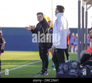 San Pedro Del Pinatar, Spanien. Januar 2024. Cheftrainer Alexander Straus von Bayern München wurde am Freitag, den 11. Januar 2024, bei einem Freundschaftsspiel zwischen dem FC Bayern München und Granada CF in San Pedro Del Pinatar, Spanien, gezeigt. Quelle: Sportpix/Alamy Live News Stockfoto