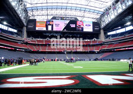 Houston, Texas, USA. Januar 2024. Eine allgemeine Ansicht des NRG Stadions vor dem AFC Wild Card Playoff Game zwischen den Houston Texans und den Cleveland Browns in Houston, Texas am 13. Januar 2024. (Kreditbild: © Erik Williams/ZUMA Press Wire) NUR REDAKTIONELLE VERWENDUNG! Nicht für kommerzielle ZWECKE! Stockfoto