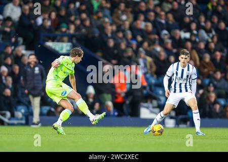 West Bromwich, Großbritannien. Januar 2024. Während des EFL Sky Bet Championship-Spiels zwischen West Bromwich Albion und Blackburn Rovers am 13. Januar 2024 bei den Hawthorns in West Bromwich, England. Foto von Stuart Leggett. Nur redaktionelle Verwendung, Lizenz für kommerzielle Nutzung erforderlich. Keine Verwendung bei Wetten, Spielen oder Publikationen eines einzelnen Clubs/einer Liga/eines Spielers. Quelle: UK Sports Pics Ltd/Alamy Live News Stockfoto