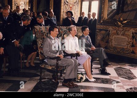 Frederiksborg, Dänemark /15. Juni 1998/Königin margrethe II. Mit beiden Söhnen Kronprinz frederik und Pricne joachim in Frederiksborg Dänemark. (Photo.Francis Joseph Dean/Dean Pictures) Stockfoto