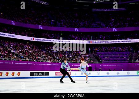 Evgeniia LOPAREVA & Geoffrey BRISSAUD (FRA), während des Eistanz