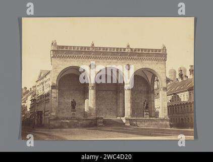 München Feldherrnhalle, anonym, ca. 1850 - ca. 1900 fotografischer Nachdruck. Pappalbumendruck Allgemeine Halle Stockfoto