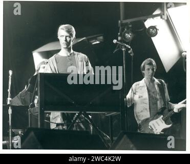 David Bowie und Adrian Belew in einem Konzert im Providence Civic Center, Rhode Island, USA, 5. Mai 1978. Stockfoto