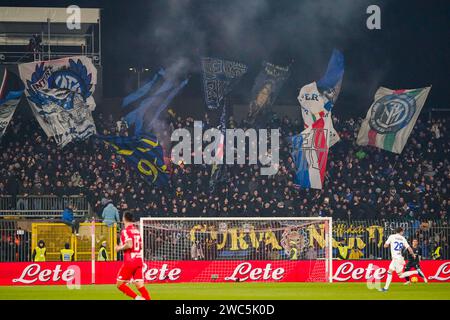 Monza, Italien. Januar 2024. Fans des FC Inter, während des AC Monza vs FC Inter, Serie A, im U-Power Stadium. Quelle: Alessio Morgese/Alessio Morgese/Emage/Alamy Live News Stockfoto