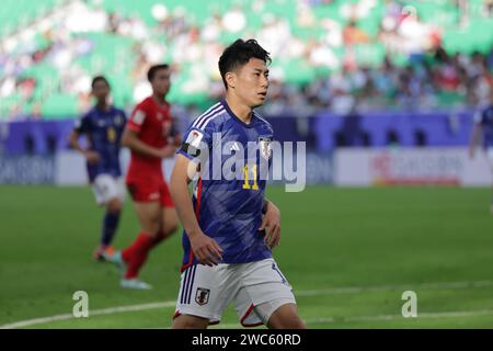 Doha, Katar. Januar 2024. DOHA, KATAR - 14. JANUAR: Mao Hosoya aus Japan während des AFC Asian Cup Gruppenspiels zwischen Japan und Vietnam im Al Thumama Stadium am 14. Januar 2024 in Doha, Katar Credit: Sebo47/Alamy Live News Stockfoto