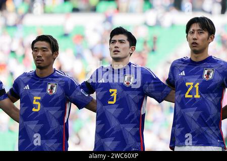 Doha, Katar. Januar 2024. DOHA, KATAR - 14. JANUAR: Hidemasa Morita, Shogo Taniguchi, Hiroki Ito aus Japan während des AFC Asian Cup Gruppenspiels zwischen Japan und Vietnam im Al Thumama Stadium am 14. Januar 2024 in Doha, Katar Credit: Sebo47/Alamy Live News Stockfoto