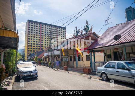 Georgetown, Malaysia - 18. Dezember 2023: Fischerdorf in Tanjung Tokong in Georgetown, Malaysia Stockfoto