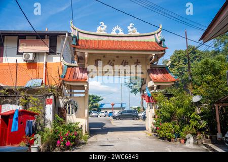 Georgetown, Malaysia - 18. Dezember 2023: Weihrauch im Thai Pak Koong Tempel in Tanjung Tokong in Georgetown, Malaysia Stockfoto