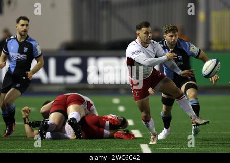 Cardiff, Großbritannien. Januar 2024. Danny Care, die ganze Hälfte der Harlequins in Aktion. Investec Champions Cup Rugby, Pool 2 Spiel, Cardiff Rugby gegen Harlequins im Cardiff Arms Park in Cardiff, Wales am Samstag, den 13. Januar 2024. bild von Andrew Orchard/Andrew Orchard Sportfotografie/Alamy Live News Credit: Andrew Orchard Sportfotografie/Alamy Live News Stockfoto