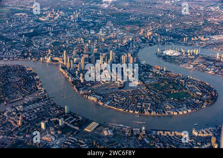 Canary Wharf, der Millenium Dome und die docklands auf der Isle of Dogs im Osten Londons Stockfoto