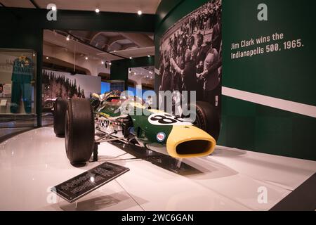 Der Lotus-Ford-Rennwagen von 1965, in dem Scotsman Jim Clark 1965 den Indianapolis 500 gewann, wird im Henry Ford Museum of American Innovation ausgestellt Stockfoto
