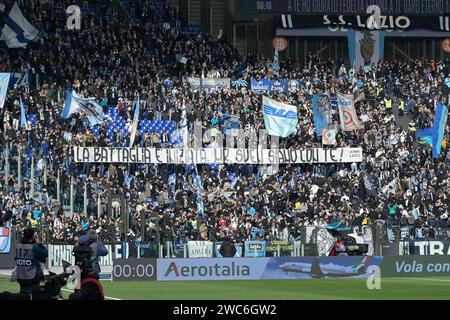 Stadio Olimpico, Rom, Italien. Januar 2024. Italienischer Fußball der Serie A; Lazio gegen Lecce; Lazios Supporters Credit: Action Plus Sports/Alamy Live News Stockfoto