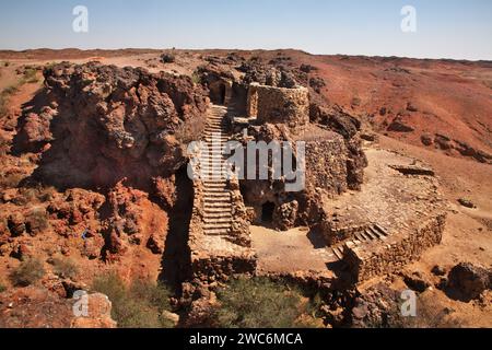 Meditation Höhlen von chamar Khiid Klosters in der Wüste Gobi in der Nähe von Sainshand. Mongolei Stockfoto