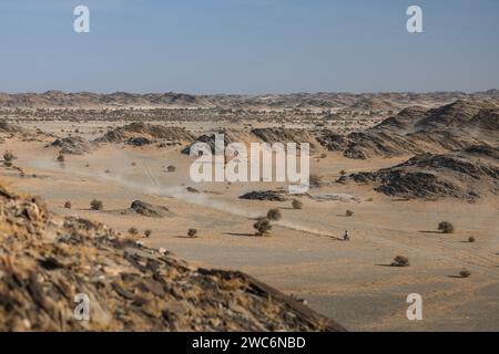 142 SVITKO Stefan (svk), Slovnaft Racing Team, KTM, Motul, Moto, Aktion während der 7. Etappe der Dakar 2024 am 14. Januar 2024 zwischen Riad und Al Duwadimi, Saudi-Arabien - Foto Antonin Vincent / DPPI Stockfoto