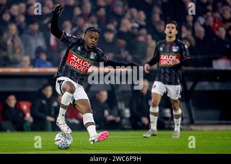 Rotterdam, Nederland. Januar 2024. ROTTERDAM, NEDERLAND - 14. JANUAR: Sontje Hansen von NEC spielt mit dem Ball während des niederländischen Eredivisie-Spiels zwischen Feyenoord und NEC Nijmegen im Stadion Feijenoord am 14. Januar 2024 in Rotterdam, Nederland. (Foto: Broer van den Boom/Orange Pictures) Credit: dpa/Alamy Live News Stockfoto