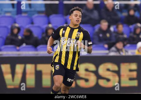 Arnheim, Niederlande. Januar 2024. ARNHEM, NIEDERLANDE - 14. JANUAR: Million Manhoef of Vitesse während des niederländischen Eredivisie-Spiels zwischen Vitesse und FC Utrecht im Stadion Gelredome am 14. Januar 2024 in Arnhem, Niederlande. (Foto: Ben Gal/Orange Pictures) Credit: Orange Pics BV/Alamy Live News Stockfoto