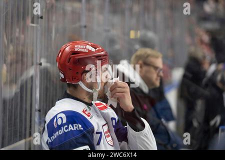 Will Weber (Schwenninger Wild Wings, #78) GER, Koelner Haie gegen Schwenningen Wild Wings, Eishockey, DEL, Spieltag 38, Spielzeit 2023/24, 14.01.2024, Foto: EIBNER/Gerhard Wingender Stockfoto