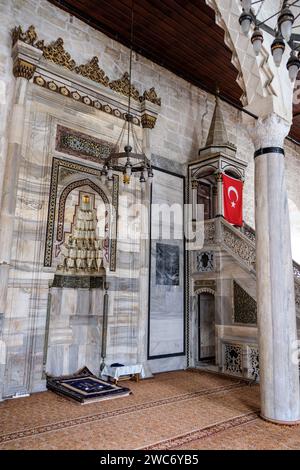 Die Geschichte der Großen Moschee (tr. Ulu Cami) ist eine perfekte Illustration der turbulenten Geschichte der Stadt, wo zahlreiche Kulturen und Religionen i Stockfoto