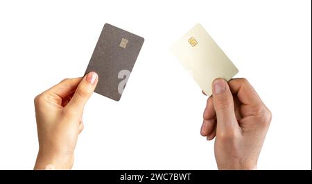 Hand hält Bank-Kreditkartenmotiv, Plastikbankkarte, isoliert auf weißem Hintergrund Stockfoto