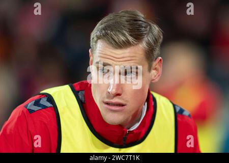 Köln, Deutschland. Januar 2024. Steffen Tigges (1. FC Köln, #21) an der Bande. Fußball: 1. Bundesliga, Saison 2023/2024, 17. Spieltag, 1. FC Köln - 1. FC Heidenheim 1846 am 13.01.2024 im RheinEnergieStadion in Köln Wichtiger Hinweis: Gemaess den Vorgaben der DFL Deutsche Fussball Liga bzw. Des DFB Deutscher Fussball-Bund ist es untersagt, in dem Stadion und/oder vom Spiel angefertigte Fotoaufnahmen in Form von Sequenzbildern und/oder videoaehnlichen Fotostrecken zu verwerten bzw. Verwerten zu lassen. Foto: Kirchner-Media/TH/dpa/Alamy Live News Stockfoto