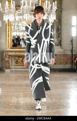 Mailand, Italien. Januar 2024. AUSSPRECHEN Herbst/Winter 2024-2025 Runway während der Milan Fashion Week Herrenmode am 2024. Januar - Mailand; Italien 14/01/2024 Credit: dpa/Alamy Live News Stockfoto