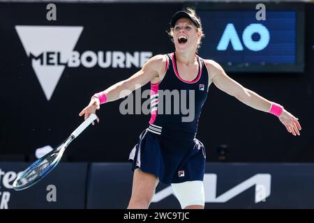 Melbourne, Australien, 15. Januar 2024. Die Tennisspielerin Laura Siegemund aus Deutschland spielt 2024 beim Australian Open Tennis Grand Slam im Melbourne Park. Foto: Frank Molter/Alamy Live News Stockfoto