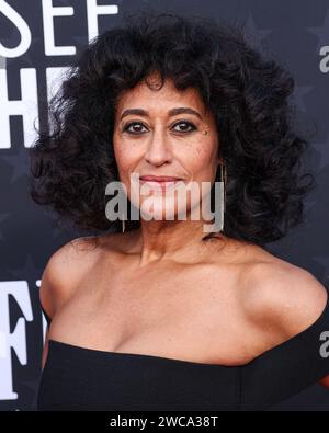 Santa Monica, Usa. Januar 2024. SANTA MONICA, LOS ANGELES, KALIFORNIEN, USA – 14. JANUAR: Tracee Ellis Ross kommt zu den 29. Annual Critics' Choice Awards, die am 14. Januar 2024 im Barker Hangar in Santa Monica, Los Angeles, Kalifornien, USA, stattfinden. (Foto: Xavier Collin/Image Press Agency) Credit: Image Press Agency/Alamy Live News Stockfoto