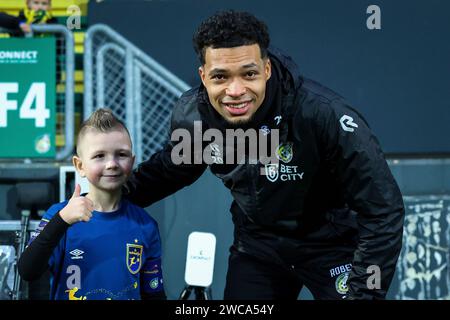 Sittard, Niederlande. Januar 2024. SITTARD, NIEDERLANDE - 13. JANUAR: FC Robinstijn Fan des Spiels während des niederländischen Eredivisie-Spiels zwischen Fortuna Sittard und Sparta Rotterdam im Fortuna Sittard Stadion am 13. Januar 2024 in Sittard, Niederlande. (Foto von Orange Pictures) Credit: dpa/Alamy Live News Stockfoto